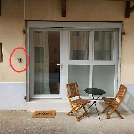 Appartement 2 Pieces Le Louveteau Arbois Exterior photo
